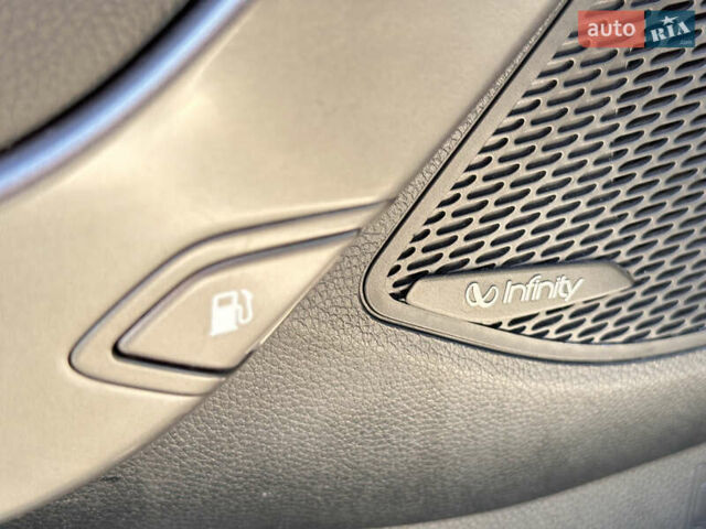 Белый Хендай Санта Фе, объемом двигателя 2.2 л и пробегом 157 тыс. км за 23650 $, фото 45 на Automoto.ua