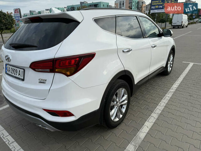 Білий Хендай Санта Фе, об'ємом двигуна 2.2 л та пробігом 170 тис. км за 21500 $, фото 12 на Automoto.ua