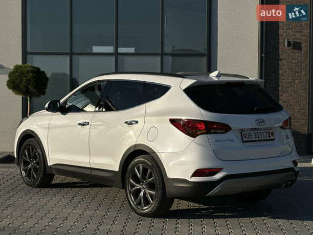 Белый Хендай Санта Фе, объемом двигателя 2.2 л и пробегом 156 тыс. км за 23600 $, фото 25 на Automoto.ua