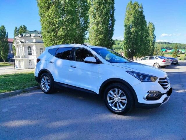 Білий Хендай Санта Фе, об'ємом двигуна 2 л та пробігом 138 тис. км за 16400 $, фото 9 на Automoto.ua