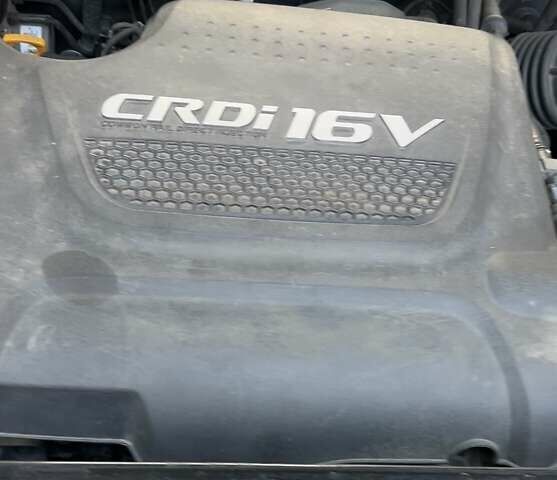 Белый Хендай Санта Фе, объемом двигателя 2 л и пробегом 125 тыс. км за 21000 $, фото 4 на Automoto.ua