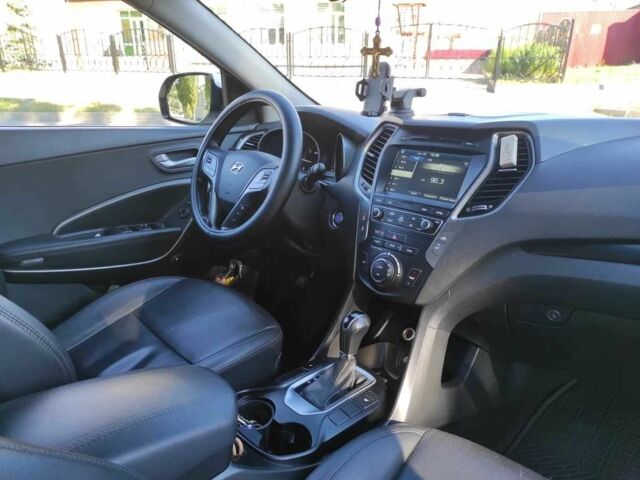 Білий Хендай Санта Фе, об'ємом двигуна 2 л та пробігом 138 тис. км за 16400 $, фото 11 на Automoto.ua