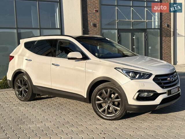 Белый Хендай Санта Фе, объемом двигателя 2.2 л и пробегом 156 тыс. км за 23600 $, фото 14 на Automoto.ua