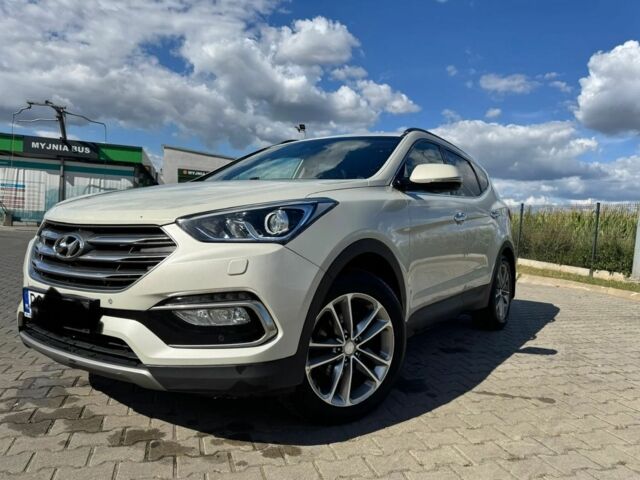 Белый Хендай Санта Фе, объемом двигателя 2 л и пробегом 154 тыс. км за 9500 $, фото 3 на Automoto.ua