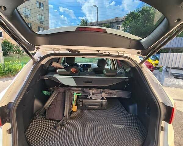 Білий Хендай Санта Фе, об'ємом двигуна 2.2 л та пробігом 150 тис. км за 21300 $, фото 20 на Automoto.ua