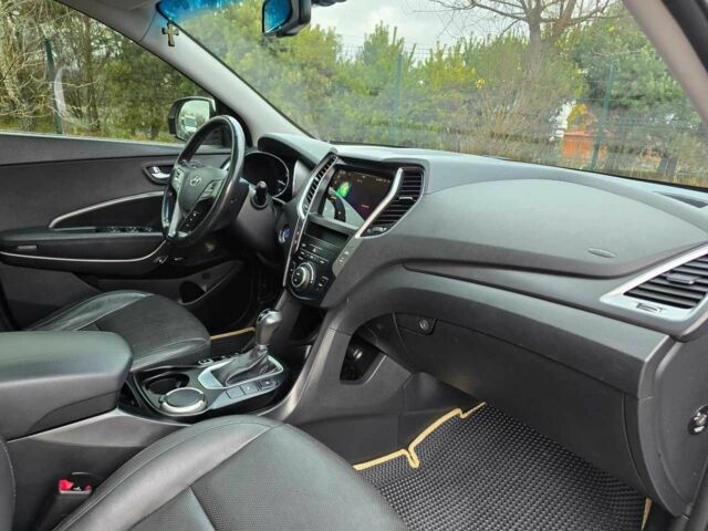 Белый Хендай Санта Фе, объемом двигателя 2.2 л и пробегом 113 тыс. км за 20699 $, фото 12 на Automoto.ua