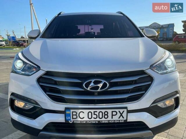 Белый Хендай Санта Фе, объемом двигателя 2 л и пробегом 137 тыс. км за 23500 $, фото 9 на Automoto.ua