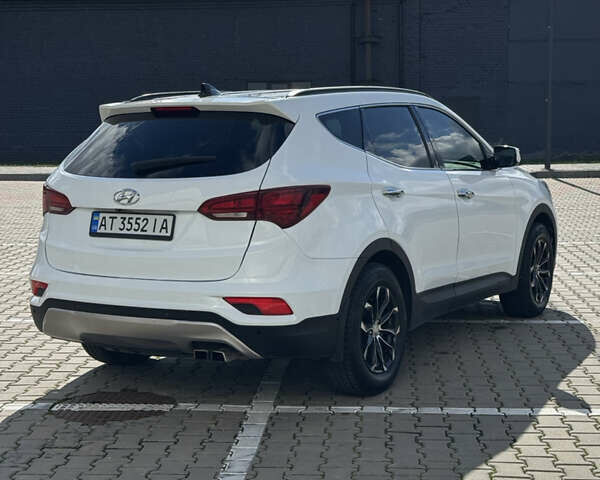 Хендай Санта Фе 2017 в Ивано-Франковске на Automoto.ua Белый Хендай Санта Фе, объемом двигателя 2.36 л и пробегом 73 тыс. км за 11900 $, фото 6 на Automoto.ua