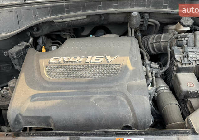 Білий Хендай Санта Фе, об'ємом двигуна 2.2 л та пробігом 141 тис. км за 22500 $, фото 34 на Automoto.ua