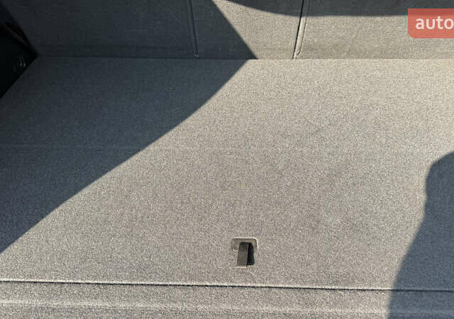 Білий Хендай Санта Фе, об'ємом двигуна 2.2 л та пробігом 141 тис. км за 22500 $, фото 157 на Automoto.ua