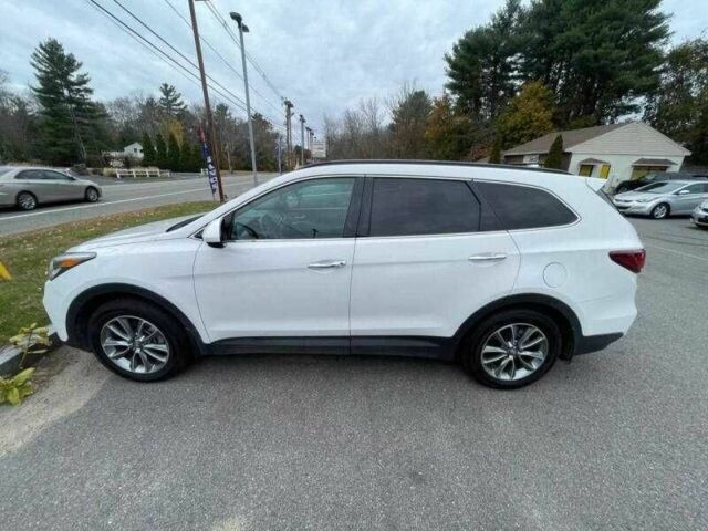 Белый Хендай Санта Фе, объемом двигателя 3.3 л и пробегом 70 тыс. км за 3800 $, фото 1 на Automoto.ua