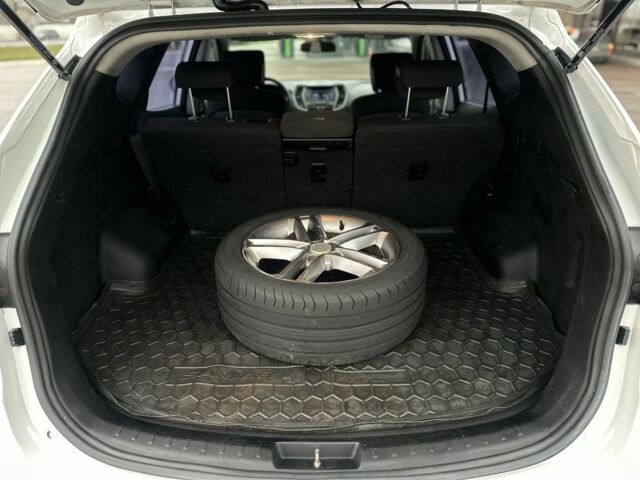 Белый Хендай Санта Фе, объемом двигателя 2.2 л и пробегом 281 тыс. км за 15900 $, фото 21 на Automoto.ua