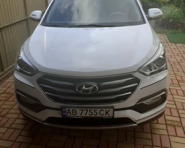 Білий Хендай Санта Фе, об'ємом двигуна 2.36 л та пробігом 105 тис. км за 19000 $, фото 5 на Automoto.ua