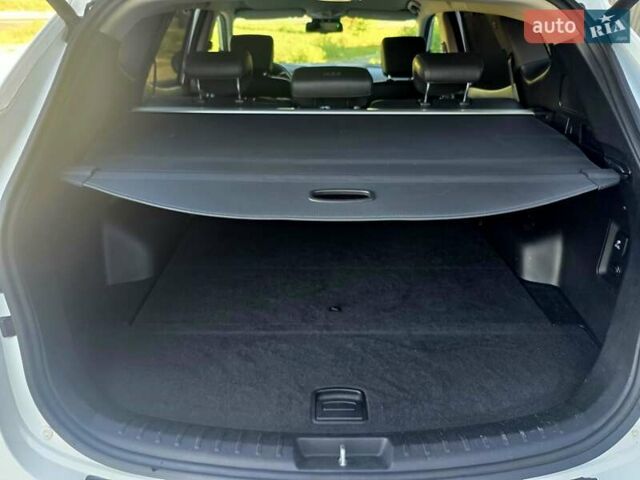 Белый Хендай Санта Фе, объемом двигателя 2.2 л и пробегом 146 тыс. км за 22950 $, фото 65 на Automoto.ua