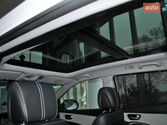 Белый Хендай Санта Фе, объемом двигателя 2.2 л и пробегом 109 тыс. км за 24900 $, фото 40 на Automoto.ua