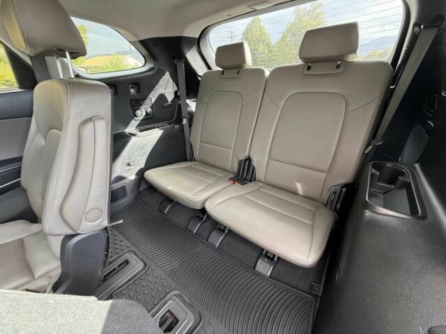 Белый Хендай Санта Фе, объемом двигателя 3.3 л и пробегом 63 тыс. км за 12100 $, фото 10 на Automoto.ua