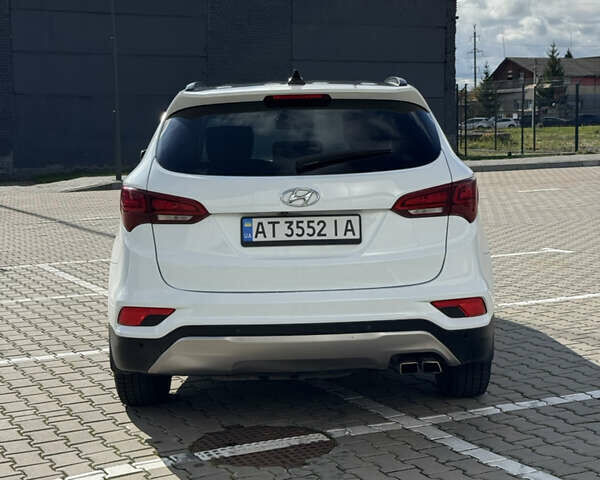 Хендай Санта Фе 2017 в Ивано-Франковске на Automoto.ua Белый Хендай Санта Фе, объемом двигателя 2.36 л и пробегом 73 тыс. км за 11900 $, фото 5 на Automoto.ua