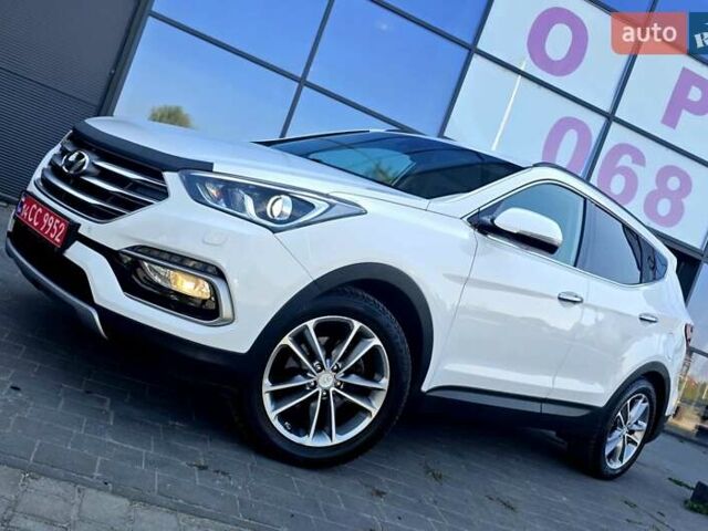 Белый Хендай Санта Фе, объемом двигателя 2.2 л и пробегом 146 тыс. км за 22950 $, фото 3 на Automoto.ua