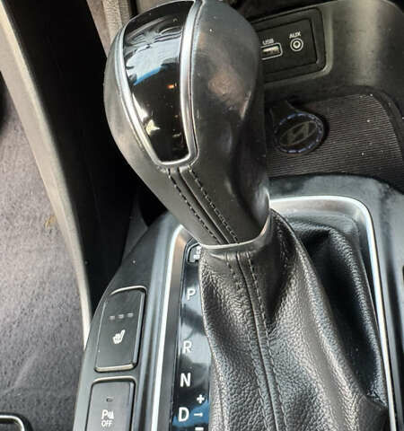 Білий Хендай Санта Фе, об'ємом двигуна 2.2 л та пробігом 141 тис. км за 22500 $, фото 83 на Automoto.ua