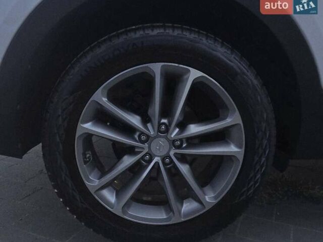 Белый Хендай Санта Фе, объемом двигателя 2.2 л и пробегом 146 тыс. км за 22950 $, фото 37 на Automoto.ua