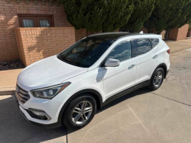 Белый Хендай Санта Фе, объемом двигателя 2.4 л и пробегом 63 тыс. км за 8000 $, фото 1 на Automoto.ua