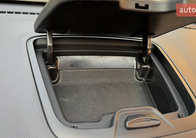 Білий Хендай Санта Фе, об'ємом двигуна 2.2 л та пробігом 141 тис. км за 22500 $, фото 42 на Automoto.ua