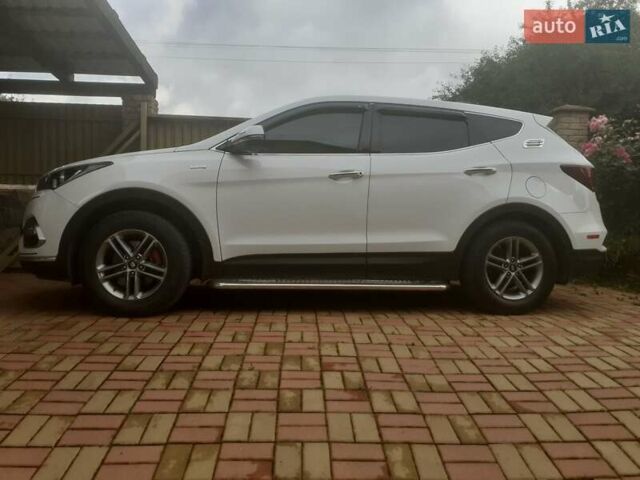 Білий Хендай Санта Фе, об'ємом двигуна 2.36 л та пробігом 105 тис. км за 19000 $, фото 4 на Automoto.ua