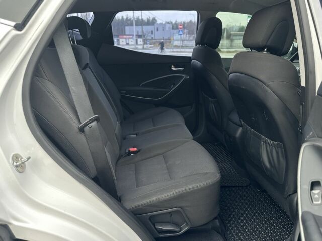 Белый Хендай Санта Фе, объемом двигателя 2.2 л и пробегом 281 тыс. км за 15900 $, фото 22 на Automoto.ua