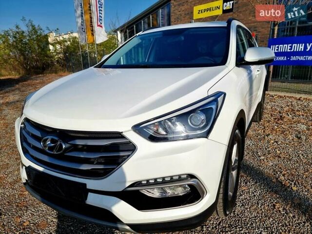 Белый Хендай Санта Фе, объемом двигателя 2.2 л и пробегом 146 тыс. км за 21200 $, фото 28 на Automoto.ua