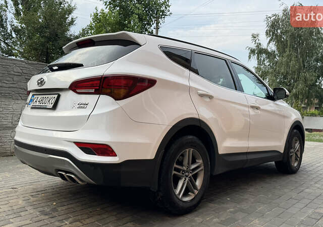 Білий Хендай Санта Фе, об'ємом двигуна 2.2 л та пробігом 141 тис. км за 22500 $, фото 8 на Automoto.ua