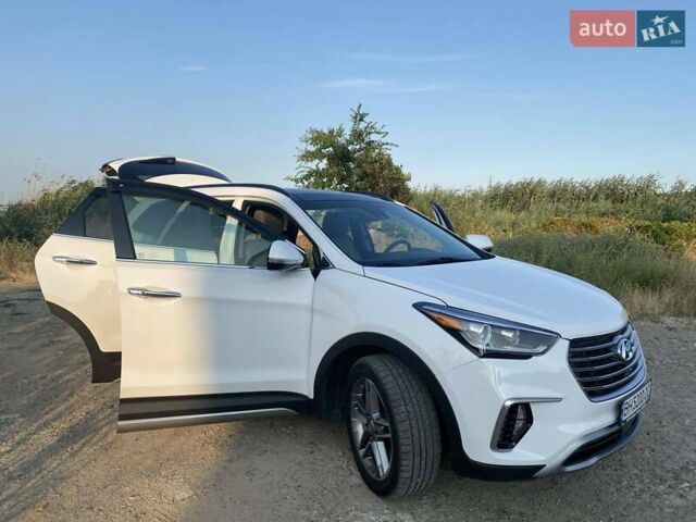 Белый Хендай Санта Фе, объемом двигателя 3.34 л и пробегом 92 тыс. км за 22500 $, фото 23 на Automoto.ua