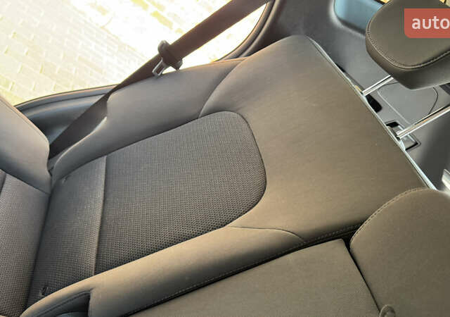 Білий Хендай Санта Фе, об'ємом двигуна 2.2 л та пробігом 141 тис. км за 22500 $, фото 135 на Automoto.ua