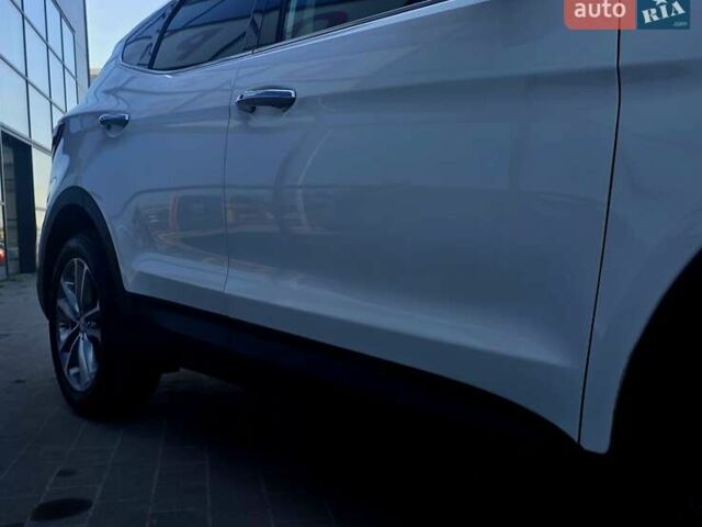 Белый Хендай Санта Фе, объемом двигателя 2.2 л и пробегом 146 тыс. км за 22950 $, фото 41 на Automoto.ua