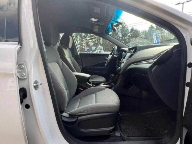 Белый Хендай Санта Фе, объемом двигателя 3.3 л и пробегом 70 тыс. км за 3800 $, фото 21 на Automoto.ua