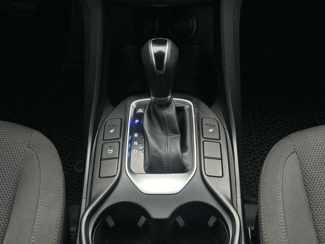 Белый Хендай Санта Фе, объемом двигателя 2.2 л и пробегом 281 тыс. км за 15900 $, фото 15 на Automoto.ua