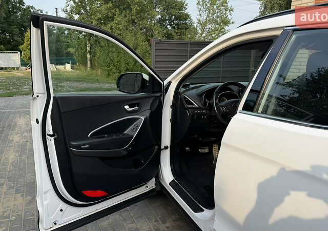 Білий Хендай Санта Фе, об'ємом двигуна 2.2 л та пробігом 141 тис. км за 22500 $, фото 69 на Automoto.ua