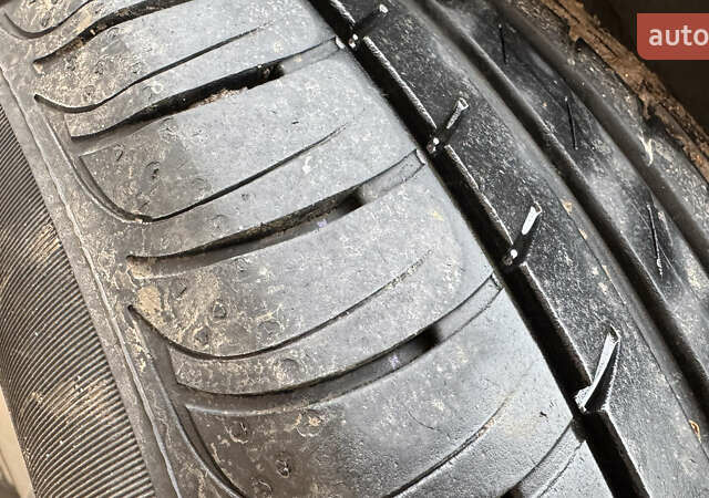 Білий Хендай Санта Фе, об'ємом двигуна 2.2 л та пробігом 141 тис. км за 22500 $, фото 192 на Automoto.ua