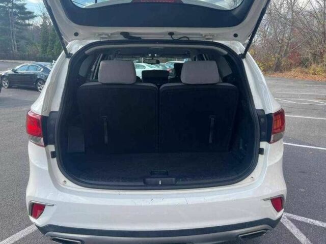 Белый Хендай Санта Фе, объемом двигателя 3.3 л и пробегом 70 тыс. км за 3800 $, фото 22 на Automoto.ua