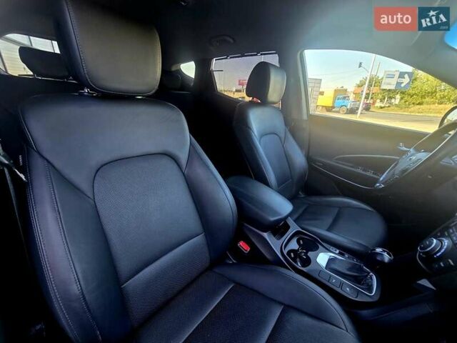 Белый Хендай Санта Фе, объемом двигателя 2.2 л и пробегом 146 тыс. км за 22950 $, фото 59 на Automoto.ua