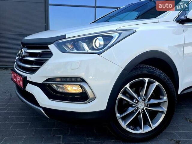 Белый Хендай Санта Фе, объемом двигателя 2.2 л и пробегом 146 тыс. км за 22950 $, фото 19 на Automoto.ua