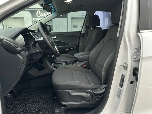 Белый Хендай Санта Фе, объемом двигателя 2.2 л и пробегом 281 тыс. км за 15900 $, фото 19 на Automoto.ua