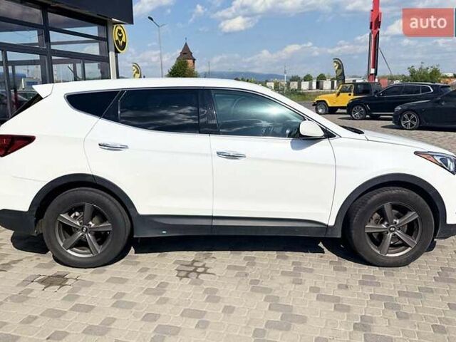 Белый Хендай Санта Фе, объемом двигателя 2.36 л и пробегом 65 тыс. км за 17500 $, фото 7 на Automoto.ua