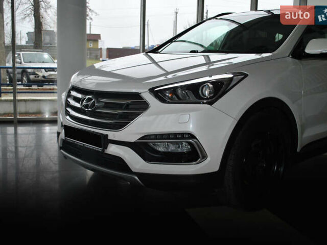 Белый Хендай Санта Фе, объемом двигателя 2.2 л и пробегом 109 тыс. км за 24900 $, фото 4 на Automoto.ua