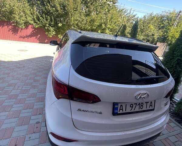 Хендай Санта Фе 2017 в Киеве на Automoto.ua Белый Хендай Санта Фе, объемом двигателя 2.2 л и пробегом 271 тыс. км за 17500 $, фото 14 на Automoto.ua