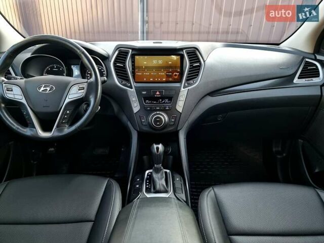 Белый Хендай Санта Фе, объемом двигателя 2.2 л и пробегом 146 тыс. км за 21200 $, фото 32 на Automoto.ua