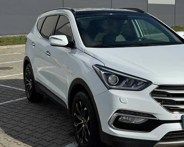 Хендай Санта Фе 2017 в Ивано-Франковске на Automoto.ua Белый Хендай Санта Фе, объемом двигателя 2.36 л и пробегом 73 тыс. км за 11900 $, фото 9 на Automoto.ua