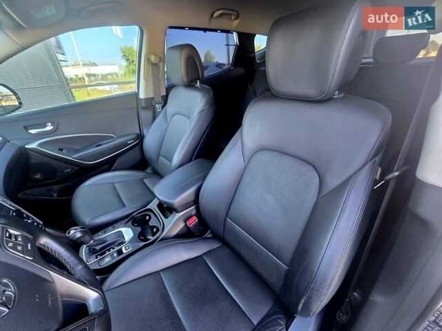 Белый Хендай Санта Фе, объемом двигателя 2.2 л и пробегом 146 тыс. км за 22950 $, фото 79 на Automoto.ua