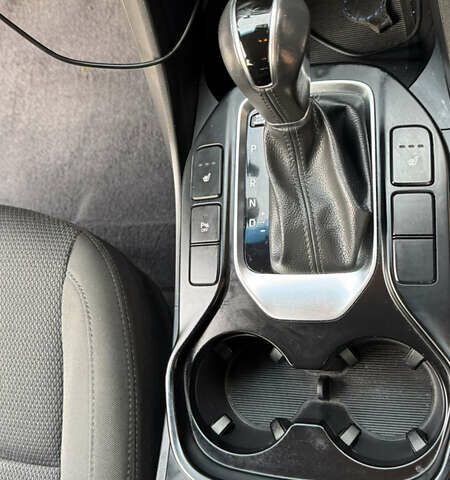 Білий Хендай Санта Фе, об'ємом двигуна 2.2 л та пробігом 141 тис. км за 22500 $, фото 86 на Automoto.ua