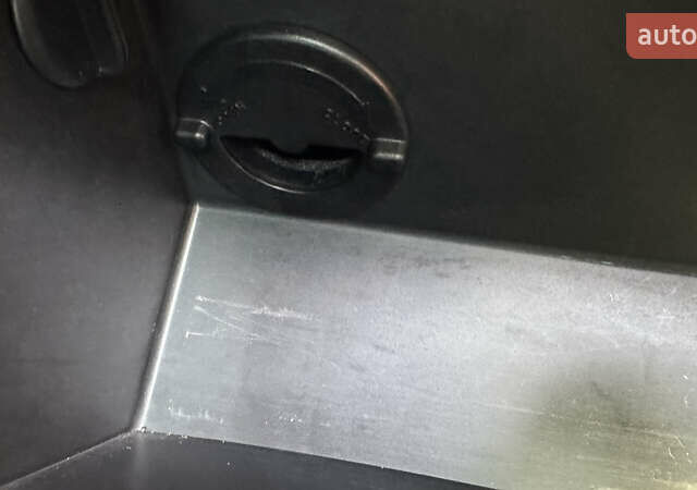 Білий Хендай Санта Фе, об'ємом двигуна 2.2 л та пробігом 141 тис. км за 22500 $, фото 71 на Automoto.ua