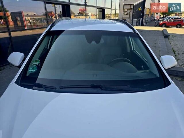 Белый Хендай Санта Фе, объемом двигателя 2.2 л и пробегом 146 тыс. км за 22950 $, фото 49 на Automoto.ua